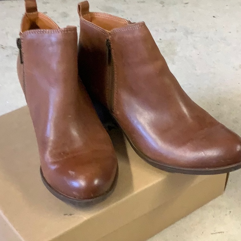 Lucky Brand Brown Ankle Booties with Elastic Panels